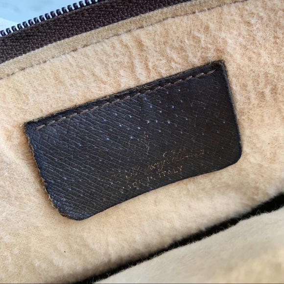 VINTAGE GUCCI GG MONOGRAM WEB CHAIN ZIP CROSSBODY BAG - Picture 9 of 11